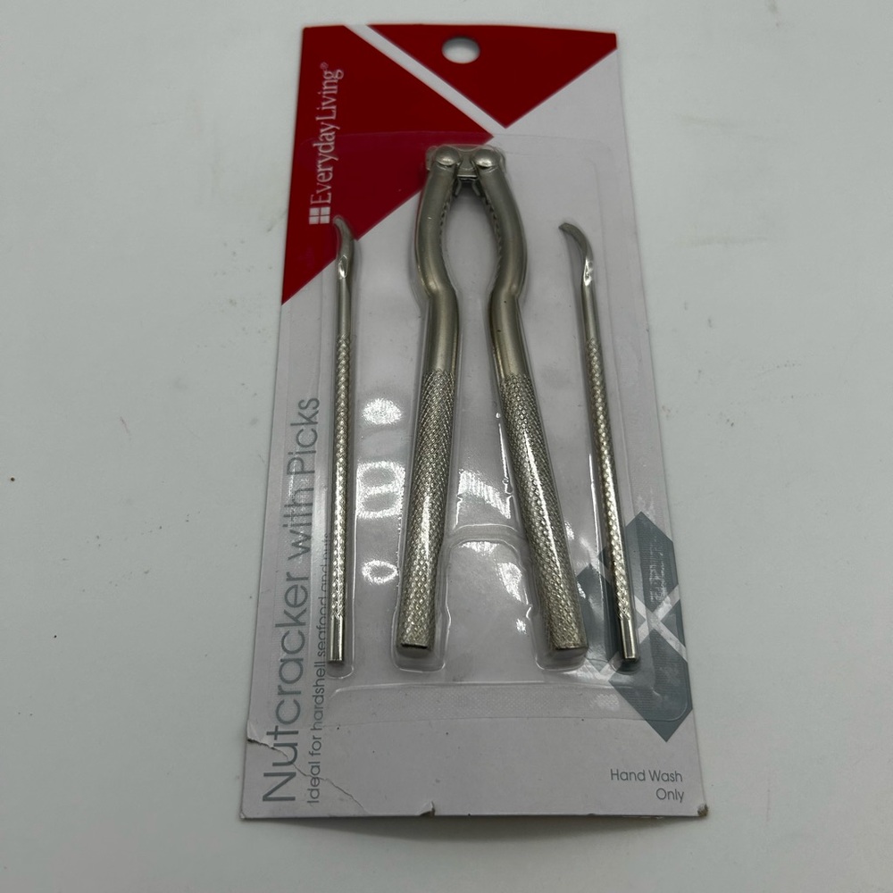 NEW Nutcracker w 2 Picks Everyday Living "For Hardshell Nuts and Seafood"
